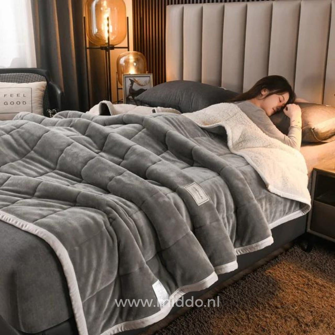 HugSoft™ | Dreamy Wolle Kuschelig weiche Decke