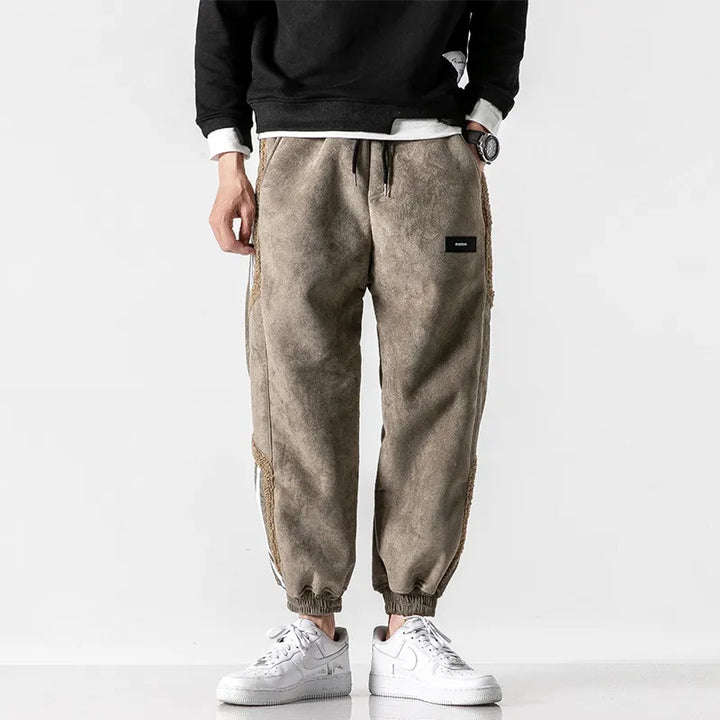 HYPRA™ | Sherpa Streifen Jogger-Hose